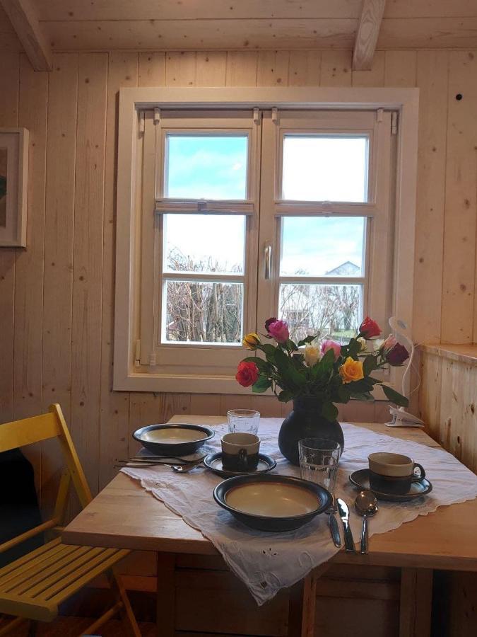 Ferienwohnung Gemütliche Gästezimmer in einem neu sanierten Fachwerkhaus Sachsenheim Exterior foto